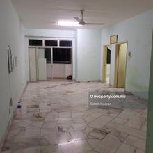 Selangor, Bandar Sunway, Lagoon Perdana Apartment For Sale