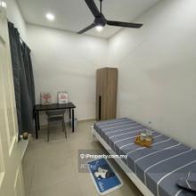 Pelangi Astana Male Small Fan Room Fully Furnished Near MRT Station