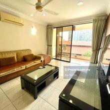 Corner unit with nice swimming pool and greenery view