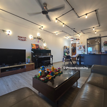 Tastefully Renovated with ID. Unblocked KLCC view
