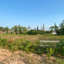 Beautiful cheap corner lot. Vip taman gated guarded
