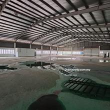 Detached factory warehouse with loading bay at Kota Damansara