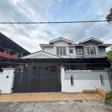 Super nice renovation semi d in bandar tasik puteri call Andy 