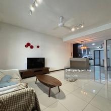 Eco Summer, Charlton, 3b3b, 20x80, renovated house, for sale