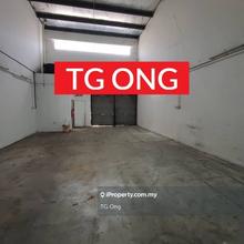 Light Industry Warehouse 1.5 storey Rare Units in Market 