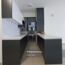 Mizumi Partial Furnished Facing Lake View For Sale