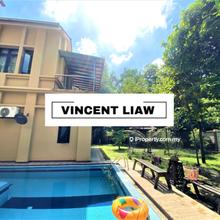3 Storey Bungalow with Pool & Lift (facing forest)