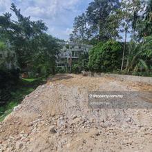 Big Land with Wide Frontage 