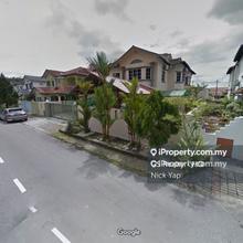 Semi-D house for Sale