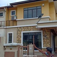 Semi-D house for Rent