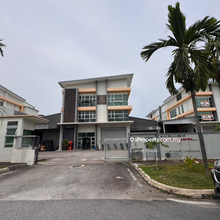 Puchong Perdana Industrial Park Taman Putra Perdana 3sty Semi-D Factor