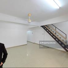 Renovated 2sty House near tp Town. Nice unit, Welcome to View & Discus