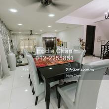 ID Fully Renovated, Ready Move-in, Freehold Semi-D, Strategic Location