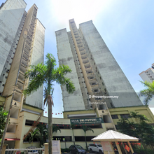 Desa Sri Puteri Apartment in Desa Petaling New Paint Clean Unit