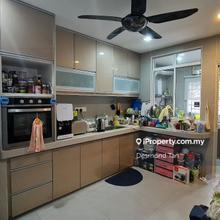 Terrace house for Sale