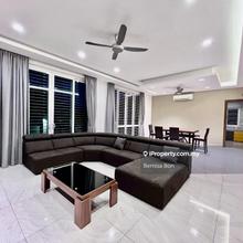 Renovated bungalow for rent ! 