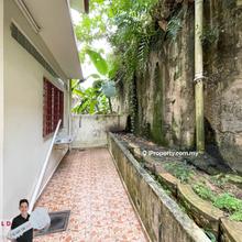 Extended 2-Story Terrace with Airwells and Guest Room