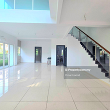 End Lot 3 Storey Semi D Tropika Puncak Melawati Non Bumi Unit