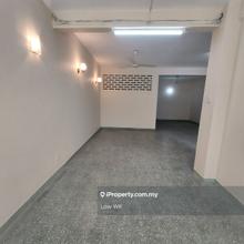 OUG Newly Painted Well Maintained Double Storey For Rent