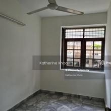 Melati Apartment is located at Taman Sri Nibong, Penang.