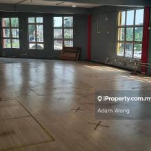 Corner Lot Facing Mainroad 1st & 2nd Floor Shoplot Tmn Tuanku Haminah