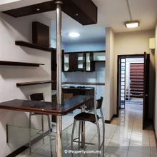 Short walk to MRT station and the curve ikea 3room2b2carparking