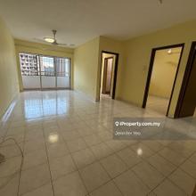 Flora Damansara Apartment @ Damansara Perdana for rent.
