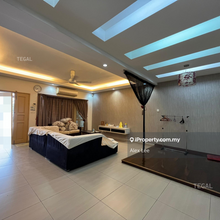 Facing Field Fully Renovate Botanic 22x75 2 Storey Klang Gated Guarded