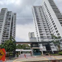 Prime Freehold Condominium in Menara Bangsar for sale at Value price 