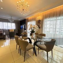 Special unit with garden terrace. Corner lot! Fully renovated! 