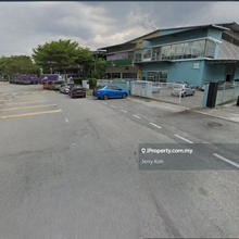 1.5 Big land Semi d Factory @ Kota Damansara for Sell(Hot Area)