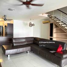 Beautiful 3 Storey Tastefully Renovated good condition