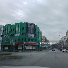 Bandar Puteri Puchong Shop Lot for sell with ROI 4.4 %