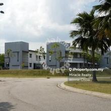 Shop-office for Sale