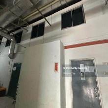 Kawasan perindustrian taman Johor Single storey semi d For rent Rm9500