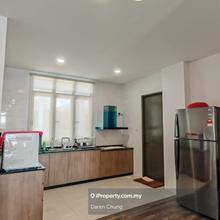 Royal Oak Jalan Stutong Baru 4 Bedroom Unit For Rent