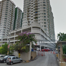 Kepong sentral condominium furnished pool view near lrt station