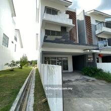 Freehold, endlot unit