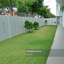 Areca laman rimbunan kepong 3 storey semi detected for sell