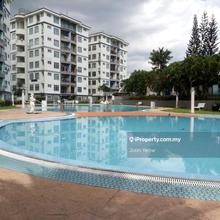 Penthouse King Height Apartment at Bandar Meru Raya