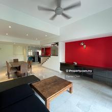 Fully furnished / Near LRT station / Duplex Unit 
