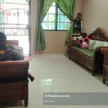 Single storey terrace with extended kitchen