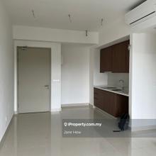 Quinn 2 Rooms Partly Furnished next to LRT