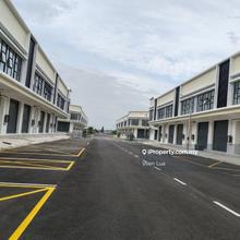 Rent 1.5 storey terrace factory Jalan Bistari Taman Industry jaya