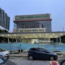 Commercial bungalow for Sale