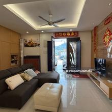 Corner unit with big land 