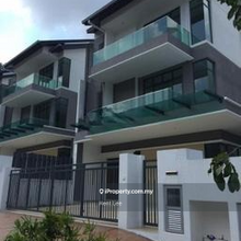 3sty bungalow fully furnish hilltop damansara perdana for sale