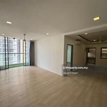 Spacious 3 room 2 parking Partial Furnished