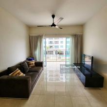 Low Density Condo in PJ 