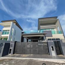 For Sales Bungalow(Saujana Height) 